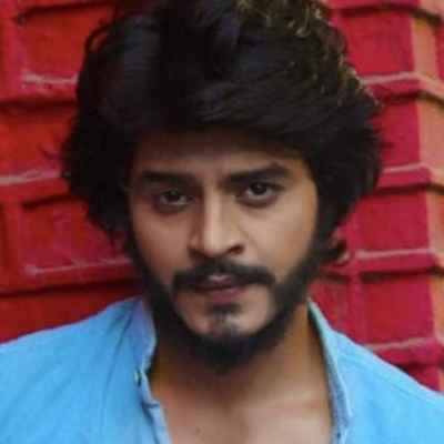 Abhijit Amkar as Arnav