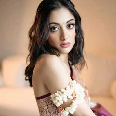 Aditi Sharma as Kesar