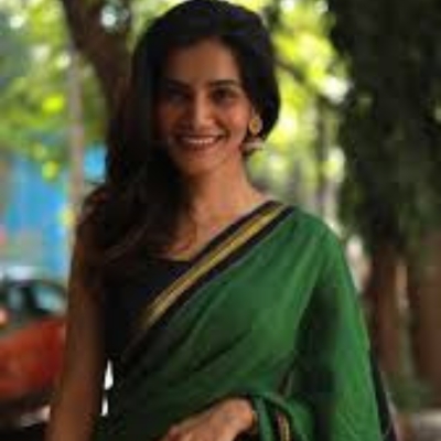 Akanksha Gade as Shweta