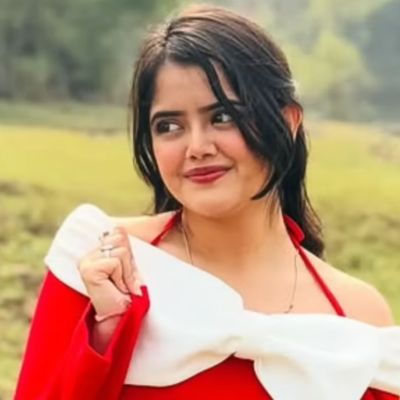 Ketki Kulkarni as Anika Rajan Mahajan