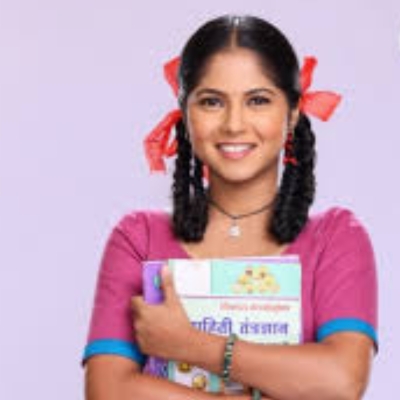 Vijaya Babar as Kamali Rajan Mahajan